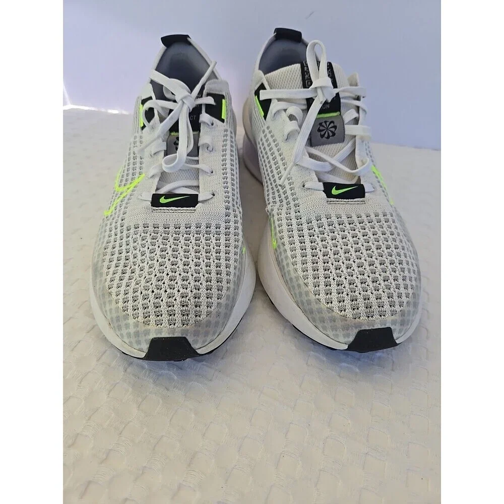 Nike Interact Run White Wolf Grey Black Volt Mens Size 11.5